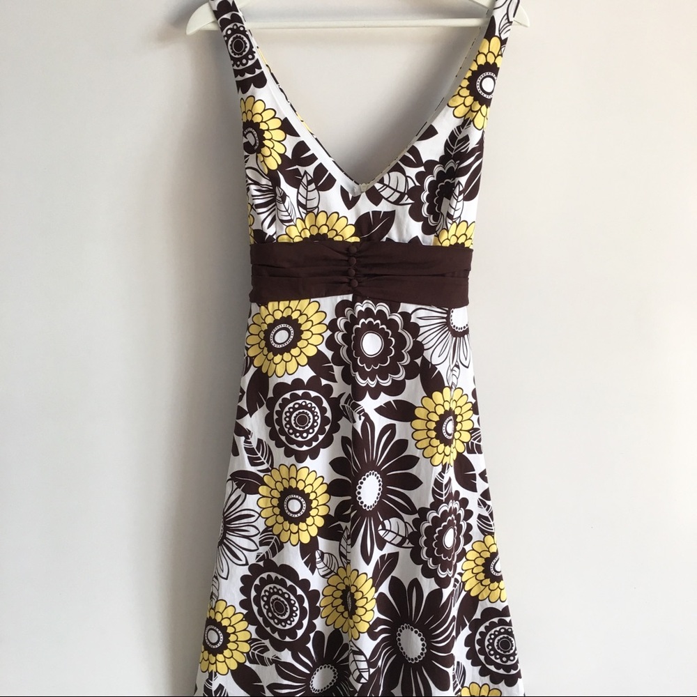 NWT B. Smart Brown & Yellow Floral V Neck Dress